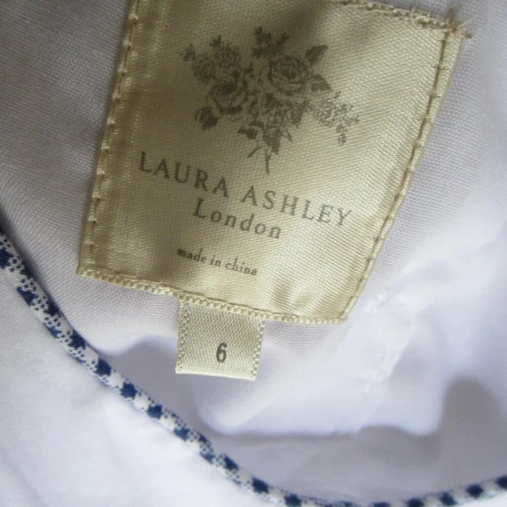 NWT LAURA ASHLEY White Blue Embroidered Eyelet Gingham Tiered Dress 6 Girls